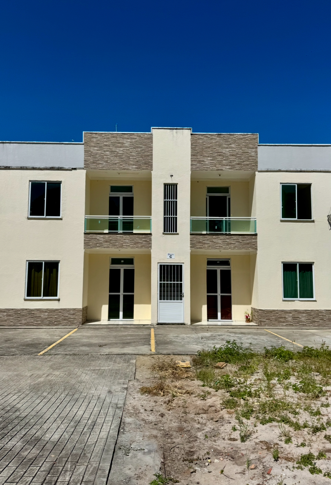 DUPLEX EDINARDO TERREO