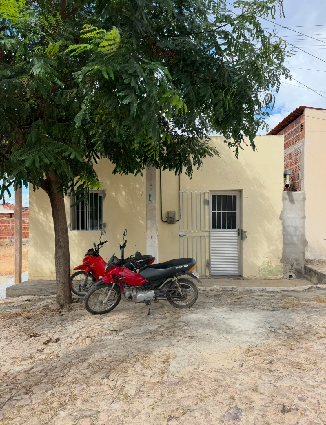 CASA ROBERTO